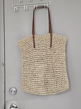 GAP Straw Tote Bag